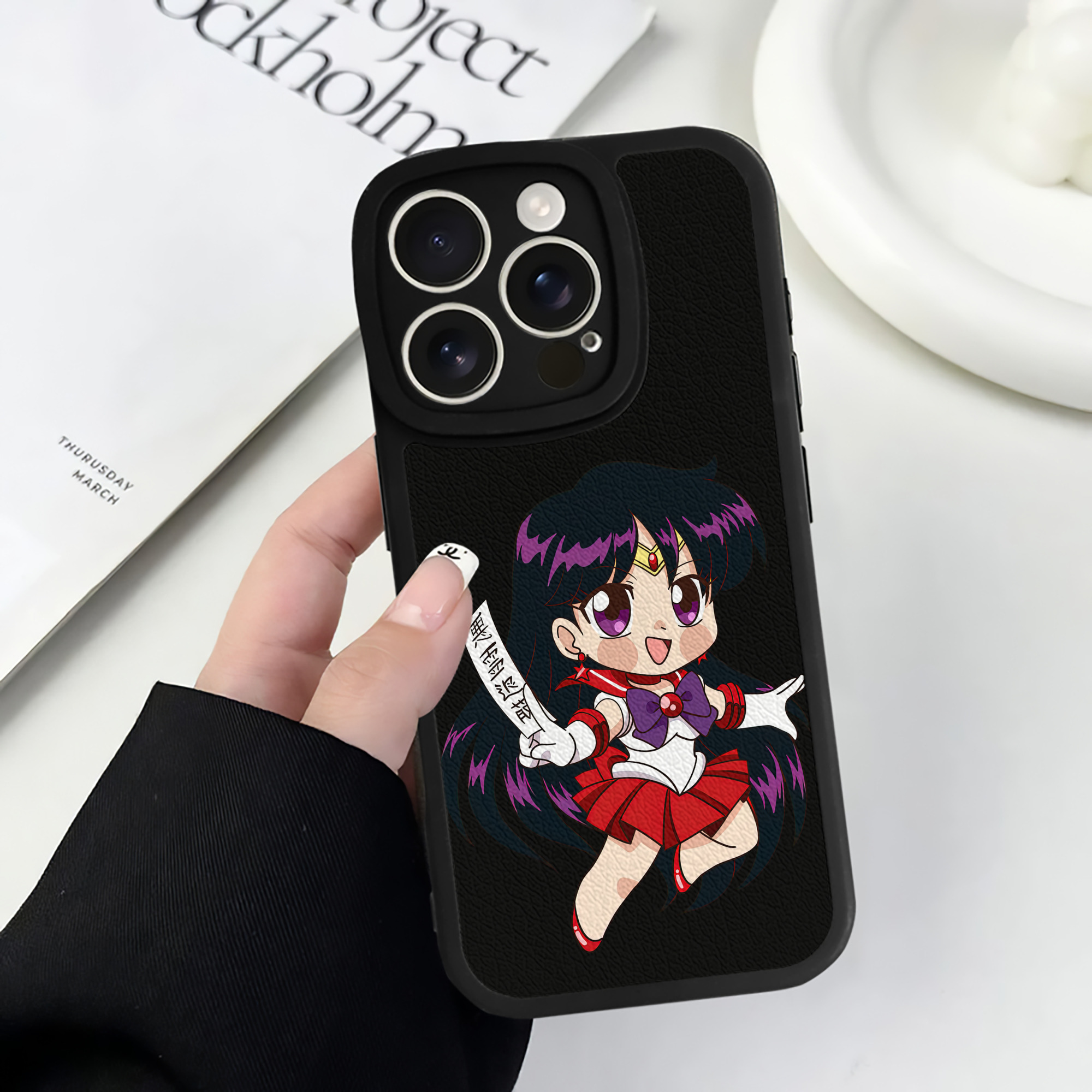 （画像用） 美少女戦士セーラームーン 火野レイ ひの レイ Sailor Moon Hino Rei （セーラーマーズ,Sailor Mars） 【iPhone 16シリーズ対応】シリコンスマホケース（レザー調） 材質：シリコン